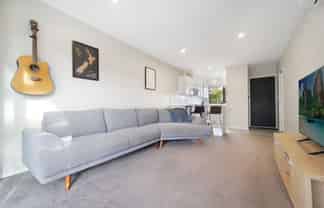 14 Puma Drive, Golflands