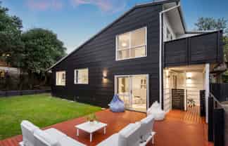 2/3 Camrose Place, Glenfield