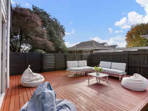 2/3 Camrose Place, Glenfield