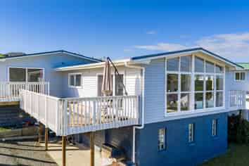 5 Hebe Lane, Maungaturoto