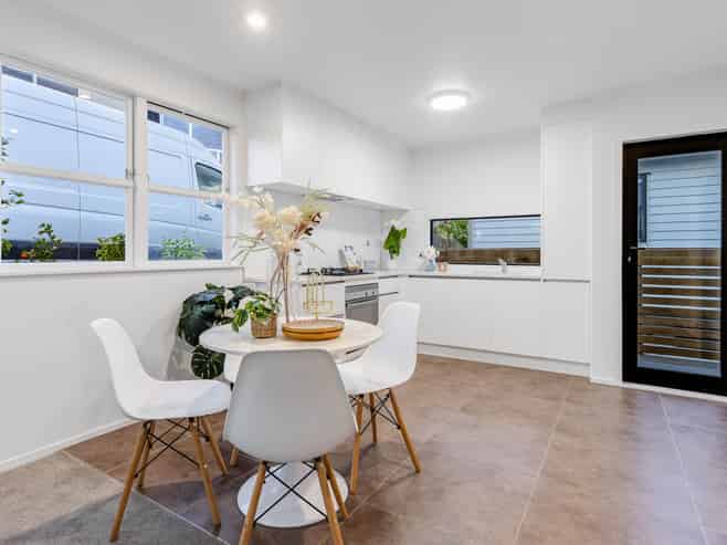 26 Cheval Drive, Totara Vale