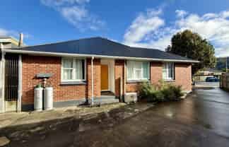 5 Johnston Grove, Taita