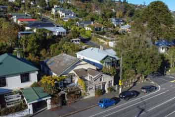 434 North Road, North East Valley
