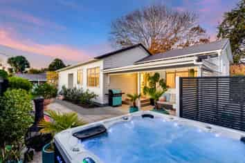 24A Riverview Street, Beckenham