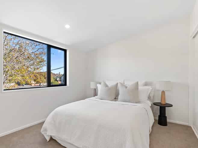 4/10 Seddon Street, Sydenham