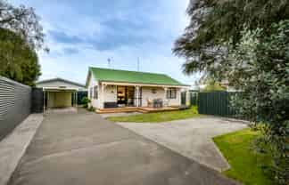 1002A Williams Street, Mahora