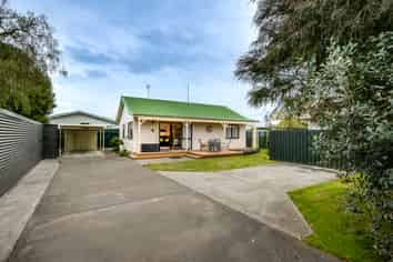 1002A Williams Street, Mahora