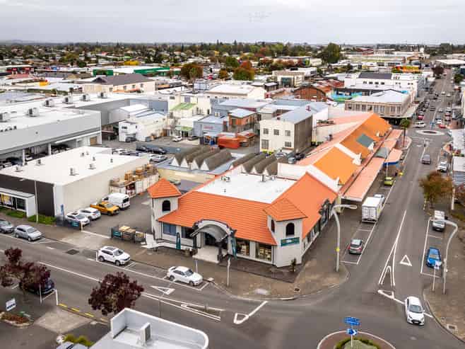 Premium Showroom with New Long-Term Lease