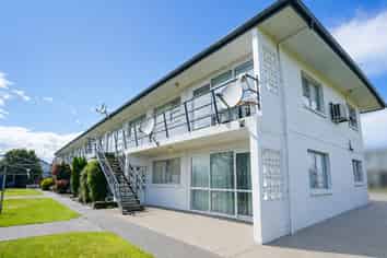 8/177 Tweed Street, Invercargill