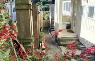 73B Airlie Road, Plimmerton