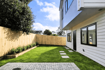 90D Moire Road, Massey