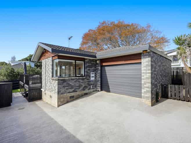 2/102 Sandspit Road, Shelly Park