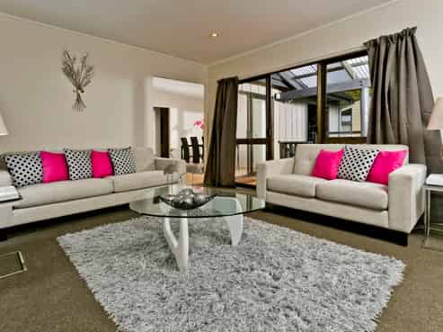 81 Oaktree Avenue, Browns Bay