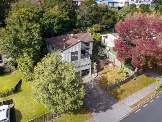 81 Oaktree Avenue, Browns Bay