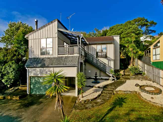81 Oaktree Avenue, Browns Bay