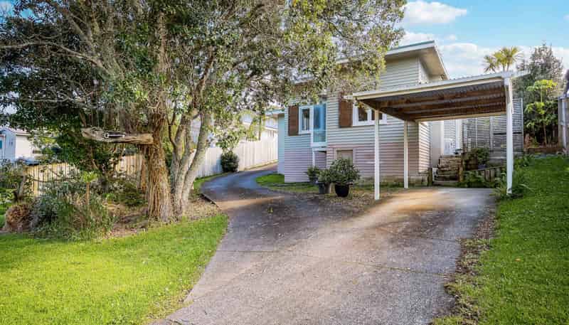 5 Montana Avenue, Murrays Bay