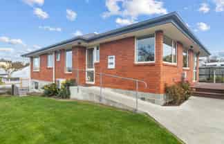 12 Wilson Street, Seaview