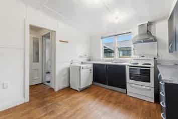 27 Wellington Street, Hamilton East