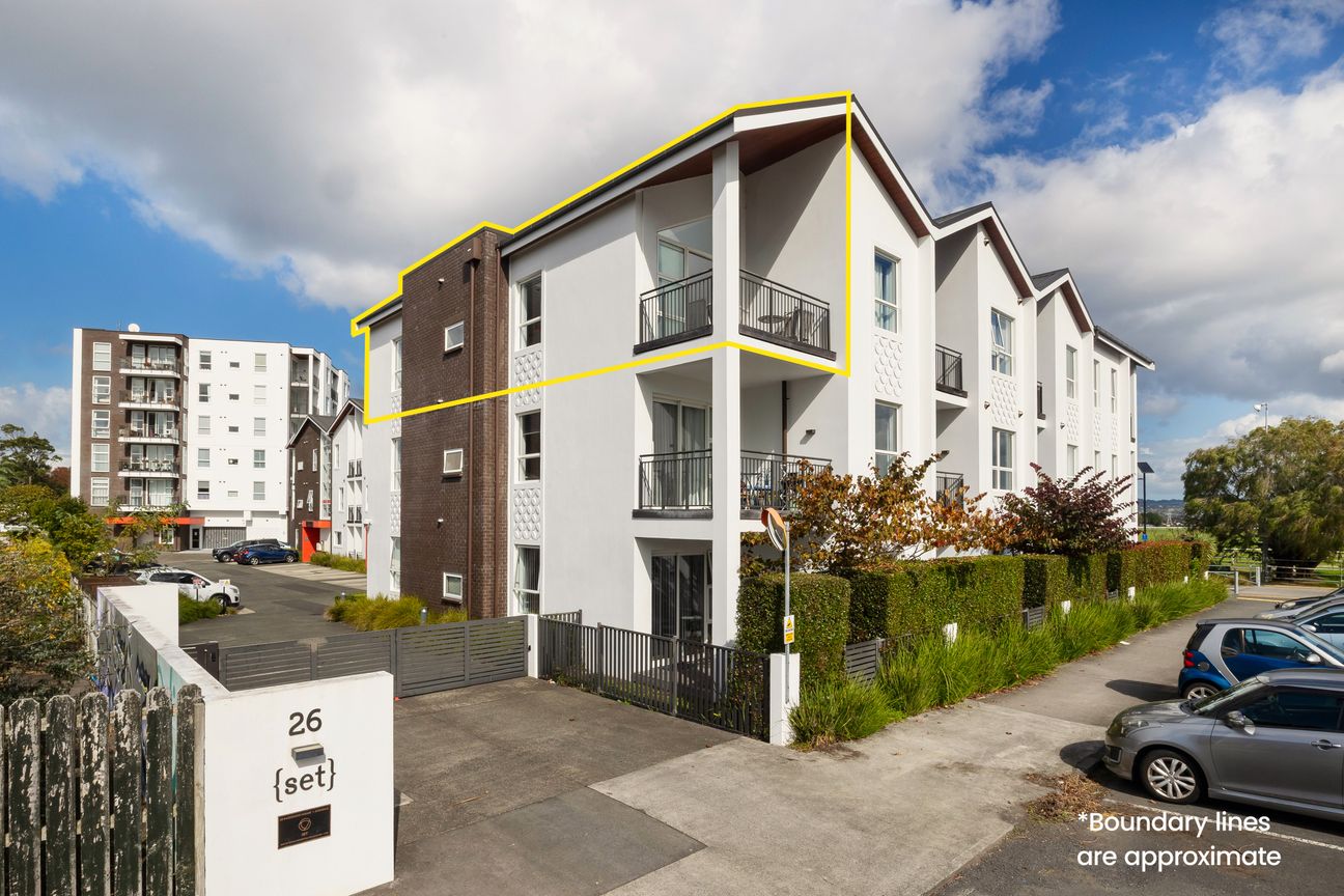 Top Floor Corner Living with Sun, Space & Style - Widok 2