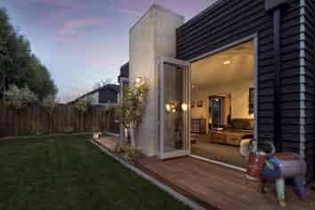 F/97 Englefield Road , Northwood