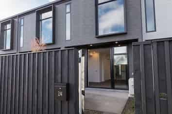 2/4 Tweed Street, Richmond