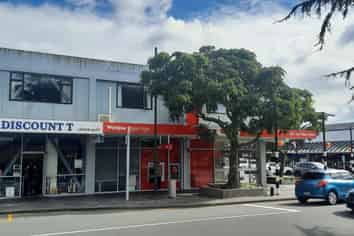 2/168-182 Main Street, Upper Hutt