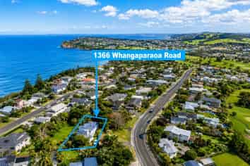 1366 Whangaparaoa Road, Army Bay