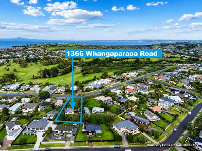 1366 Whangaparaoa Road, Army Bay