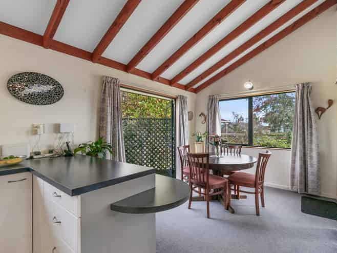 10 Dellys Grove, Levin