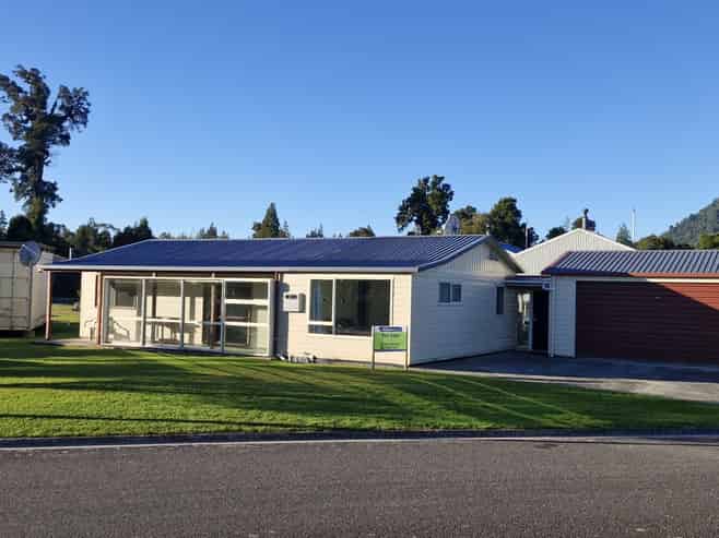 1 Nyhon Place, Haast