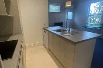 Flat/152 Kelburn Pde, Kelburn