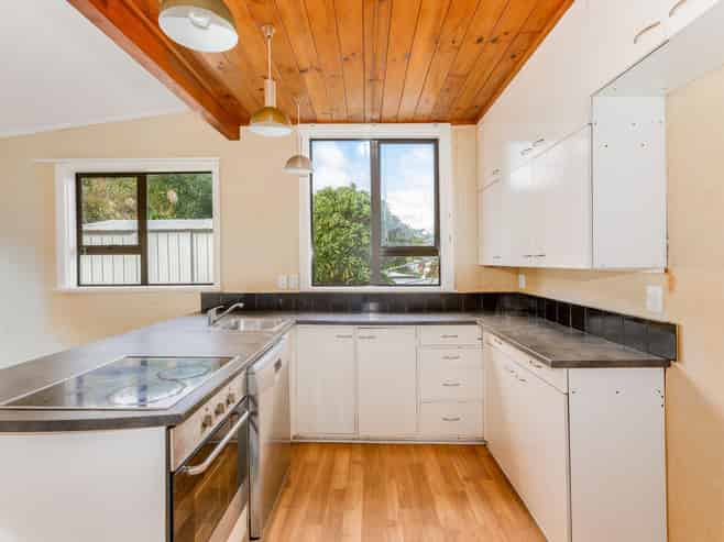 5 Gordon Road, Plimmerton
