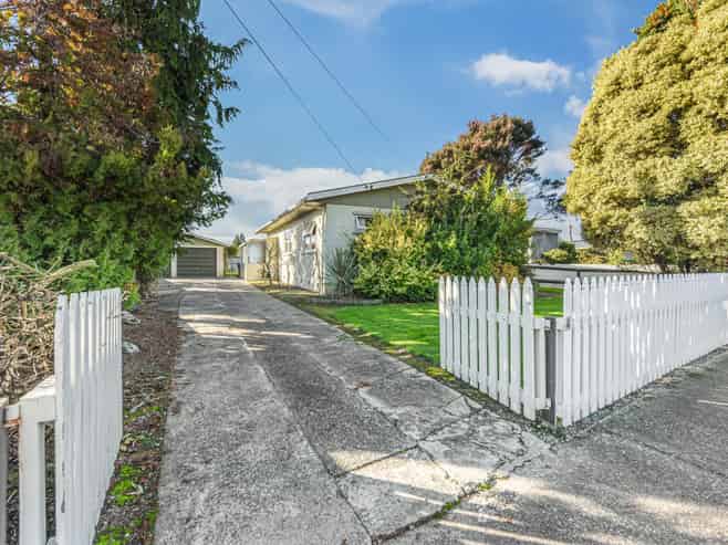 4 Clay Street, Motueka