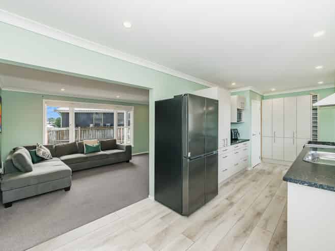 17 Winton Street, Paraparaumu Beach