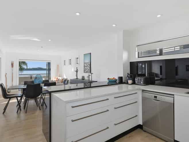 4/2 Sixth Avenue, Tauranga