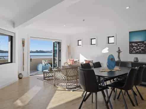4/2 Sixth Avenue, Tauranga