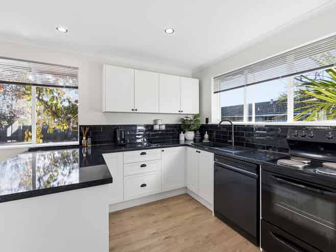 98A Randolph Street, Woolston