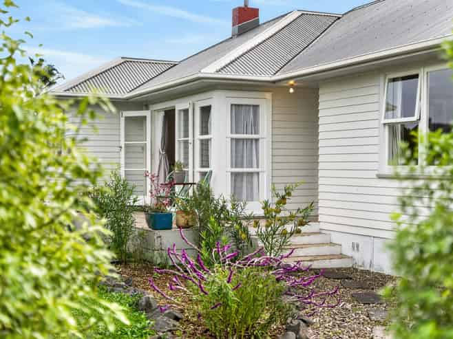 11 Erin Street, Tikipunga