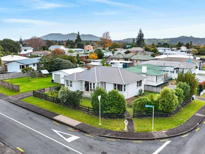 11 Erin Street, Tikipunga