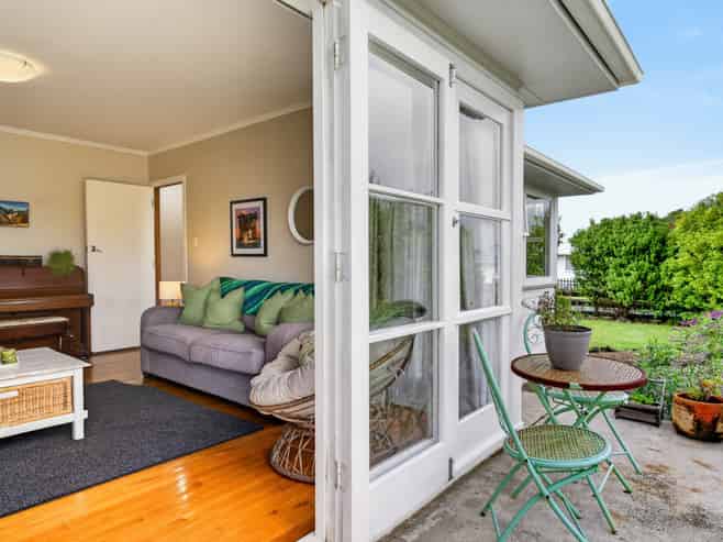11 Erin Street, Tikipunga