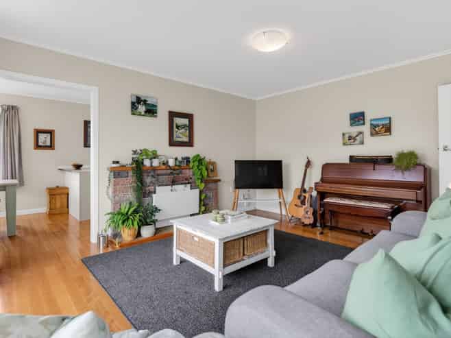 11 Erin Street, Tikipunga