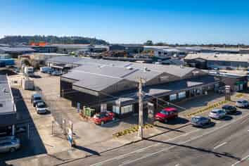 Affordable Freehold Industrial Investment