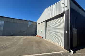 Affordable Freehold Industrial Investment