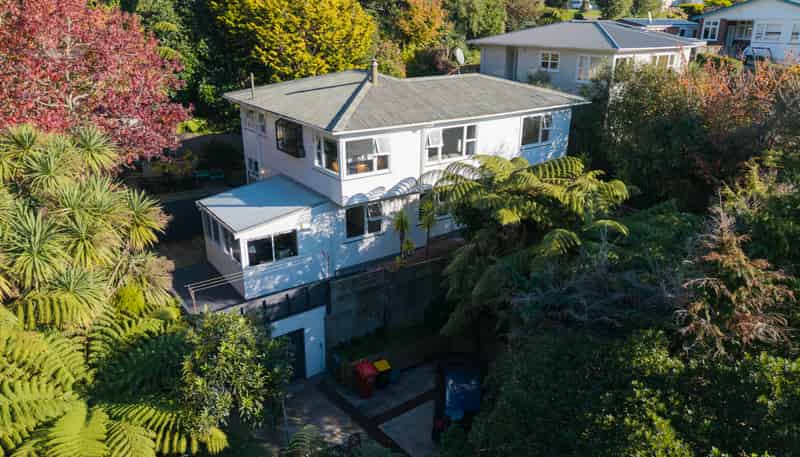10 Court Road, Tawa