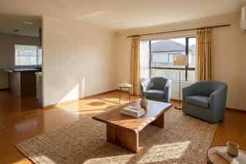 19B Gloucester Road, Manurewa