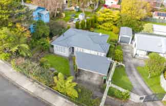 4 Coates Street, Tawa