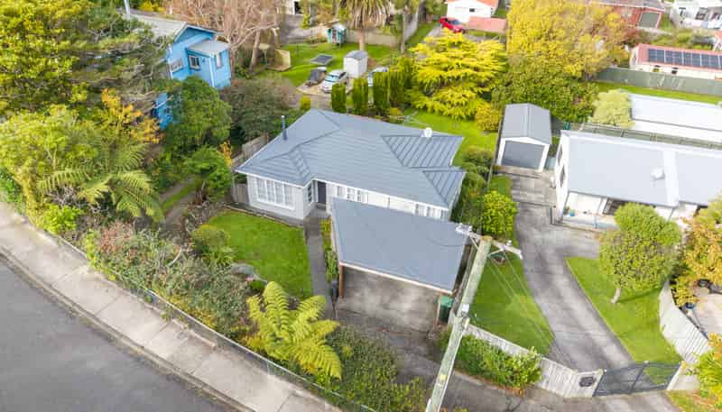 4 Coates Street, Tawa