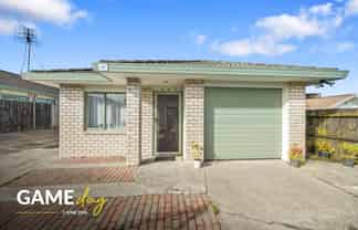 41 Robert Skelton Place, Clendon Park