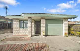 41 Robert Skelton Place, Clendon Park