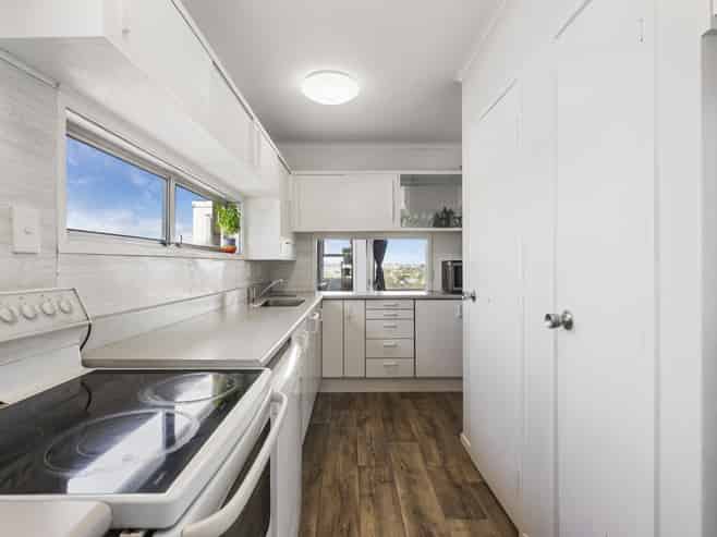 89 and 89A Pupuke Road, Northcote